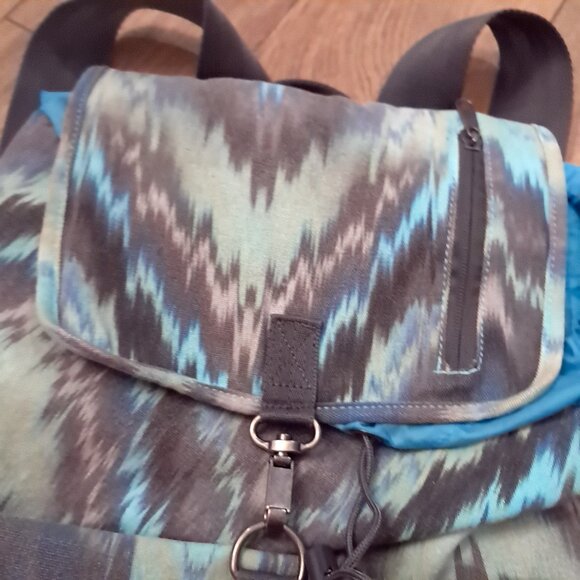 Dakine Ryder Backpack 24L blue chevron grey gray ikat canvas drawstring Bag - Picture 3 of 12